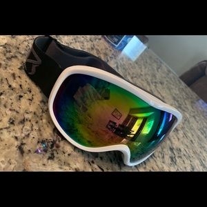 ski / snowboard goggles